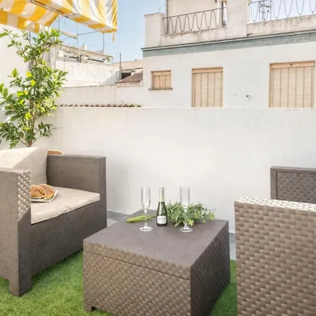 Flores Apartment-coastal Refuge By The